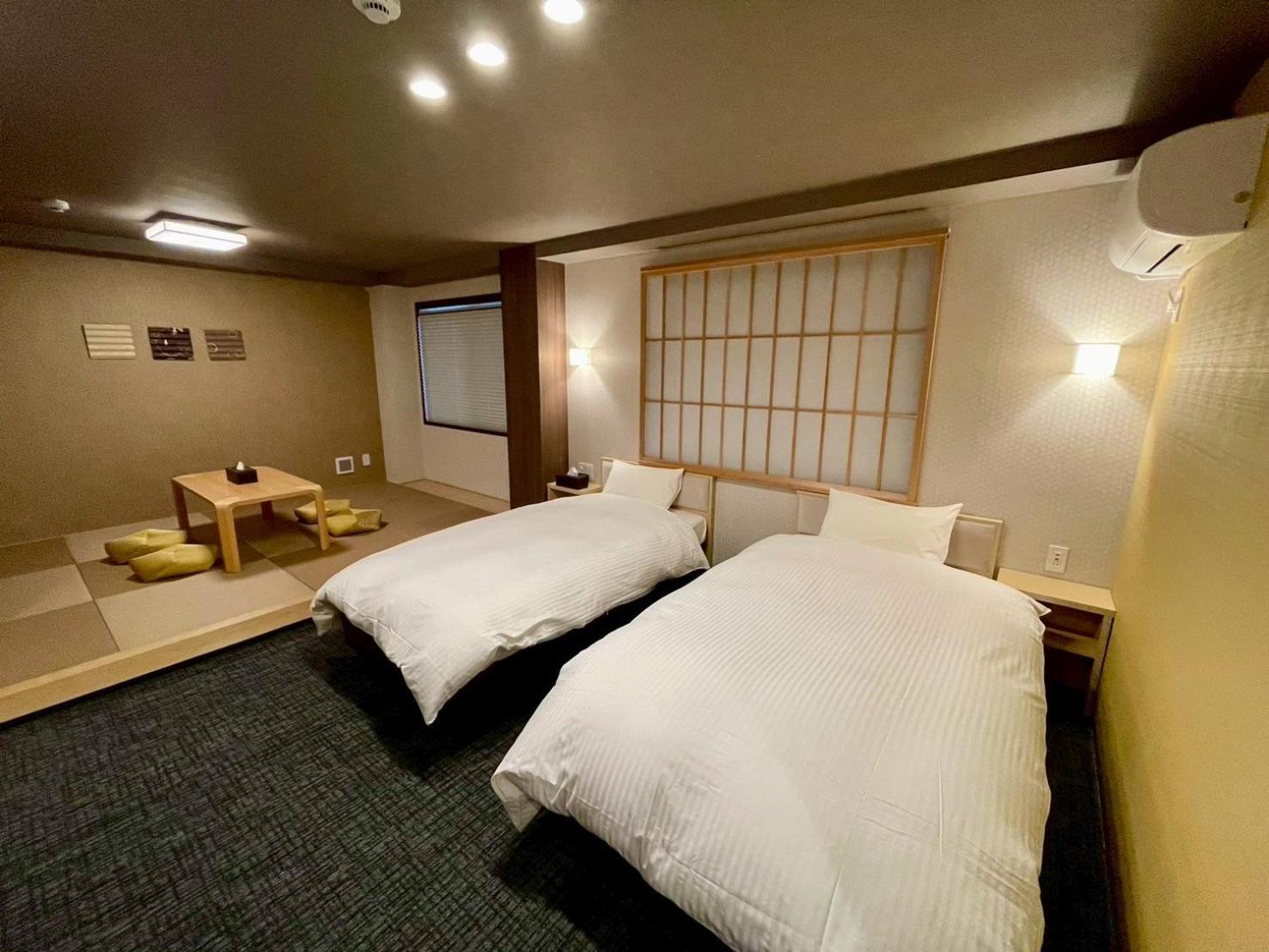 Hotel Madoka Station West 3*