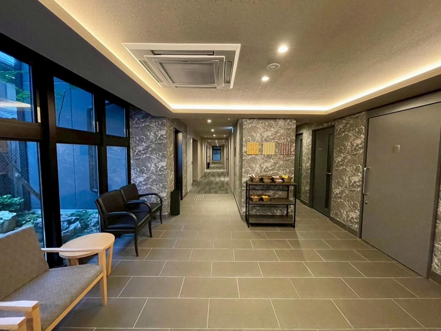 Madoka Station West Hotel 3*